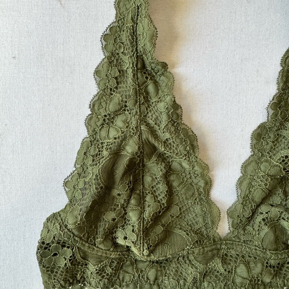 Free People Intimately Last Dance Lace Halter Bralette Kelp Size S - Picture 3 of 5
